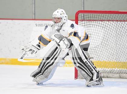 Thumbnail 1 in Greenwich vs. Simsbury (CIAC DI Quarterfinal) photogallery.