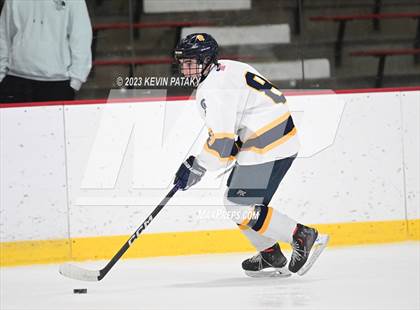 Thumbnail 2 in Greenwich vs. Simsbury (CIAC DI Quarterfinal) photogallery.