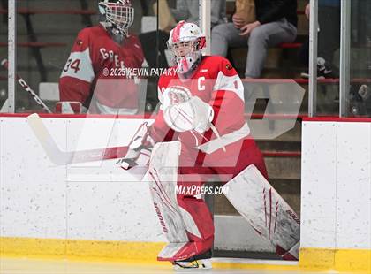 Thumbnail 3 in Greenwich vs. Simsbury (CIAC DI Quarterfinal) photogallery.