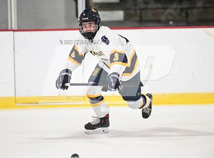 Thumbnail 2 in Greenwich vs. Simsbury (CIAC DI Quarterfinal) photogallery.