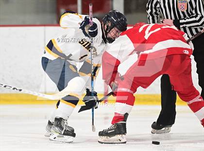 Thumbnail 3 in Greenwich vs. Simsbury (CIAC DI Quarterfinal) photogallery.