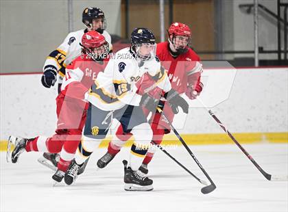 Thumbnail 2 in Greenwich vs. Simsbury (CIAC DI Quarterfinal) photogallery.