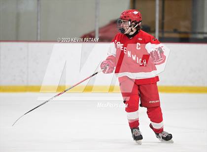 Thumbnail 2 in Greenwich vs. Simsbury (CIAC DI Quarterfinal) photogallery.