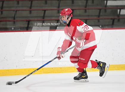 Thumbnail 3 in Greenwich vs. Simsbury (CIAC DI Quarterfinal) photogallery.