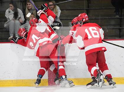 Thumbnail 3 in Greenwich vs. Simsbury (CIAC DI Quarterfinal) photogallery.
