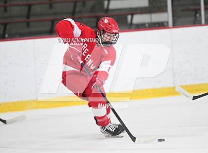Thumbnail 3 in Greenwich vs. Simsbury (CIAC DI Quarterfinal) photogallery.