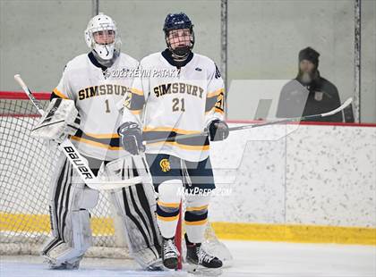 Thumbnail 2 in Greenwich vs. Simsbury (CIAC DI Quarterfinal) photogallery.