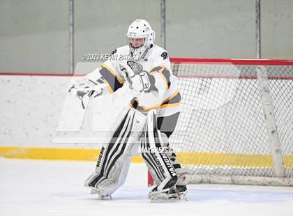 Thumbnail 2 in Greenwich vs. Simsbury (CIAC DI Quarterfinal) photogallery.