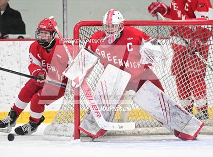 Thumbnail 3 in Greenwich vs. Simsbury (CIAC DI Quarterfinal) photogallery.