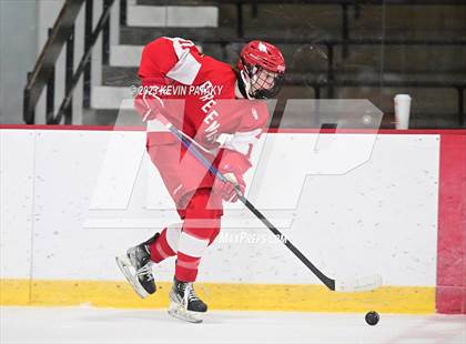 Thumbnail 2 in Greenwich vs. Simsbury (CIAC DI Quarterfinal) photogallery.