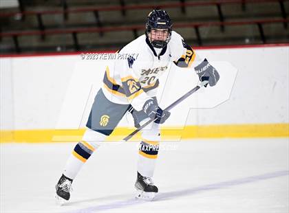 Thumbnail 1 in Greenwich vs. Simsbury (CIAC DI Quarterfinal) photogallery.