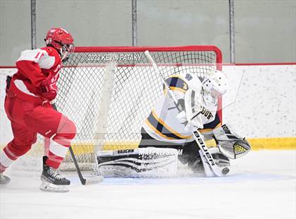 Thumbnail 2 in Greenwich vs. Simsbury (CIAC DI Quarterfinal) photogallery.