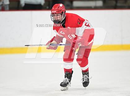 Thumbnail 2 in Greenwich vs. Simsbury (CIAC DI Quarterfinal) photogallery.