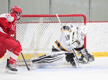 Thumbnail 3 in Greenwich vs. Simsbury (CIAC DI Quarterfinal) photogallery.