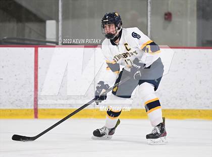 Thumbnail 3 in Greenwich vs. Simsbury (CIAC DI Quarterfinal) photogallery.