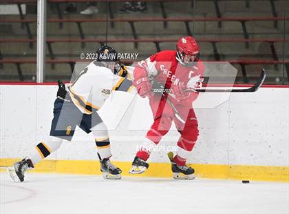 Thumbnail 2 in Greenwich vs. Simsbury (CIAC DI Quarterfinal) photogallery.