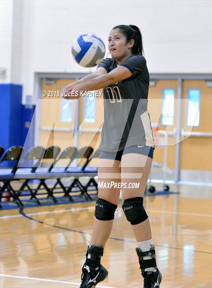 Thumbnail 3 in Foothill vs Sierra Vista photogallery.