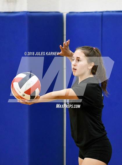 Thumbnail 1 in Foothill vs Sierra Vista photogallery.