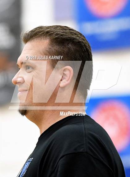 Thumbnail 3 in Foothill vs Sierra Vista photogallery.