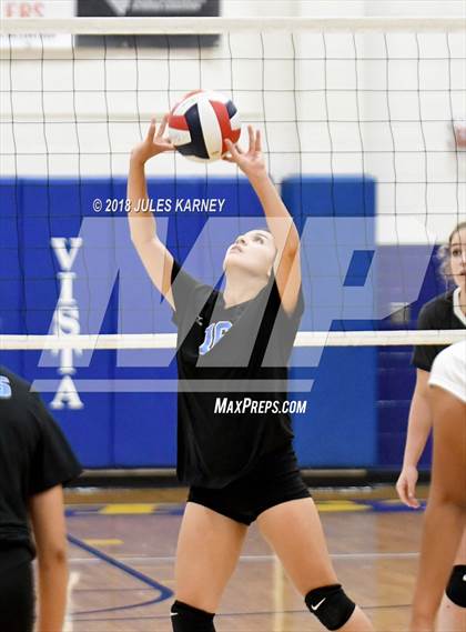 Thumbnail 1 in Foothill vs Sierra Vista photogallery.