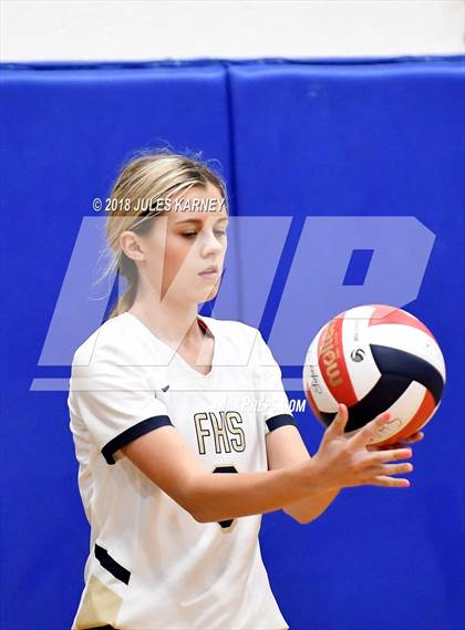 Thumbnail 1 in Foothill vs Sierra Vista photogallery.