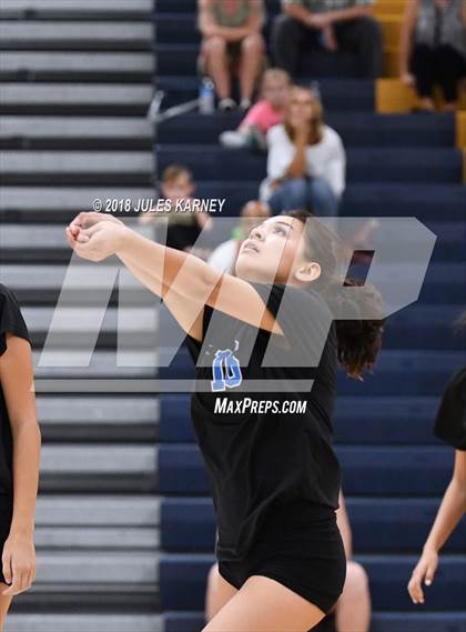 Thumbnail 1 in Foothill vs Sierra Vista photogallery.