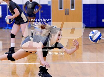 Thumbnail 1 in Foothill vs Sierra Vista photogallery.