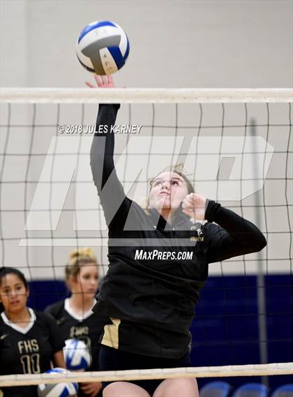 Thumbnail 1 in Foothill vs Sierra Vista photogallery.