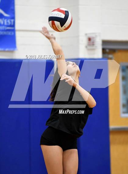 Thumbnail 1 in Foothill vs Sierra Vista photogallery.