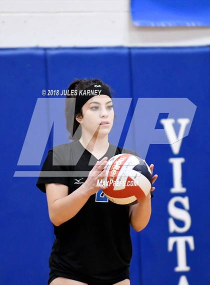 Thumbnail 3 in Foothill vs Sierra Vista photogallery.