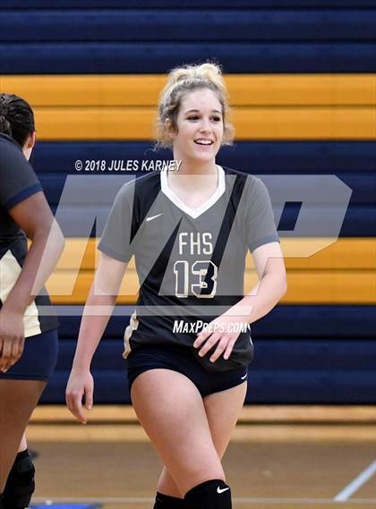 Thumbnail 3 in Foothill vs Sierra Vista photogallery.