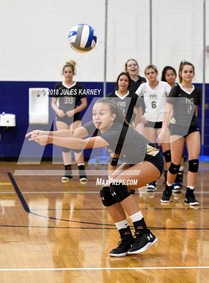 Thumbnail 3 in Foothill vs Sierra Vista photogallery.