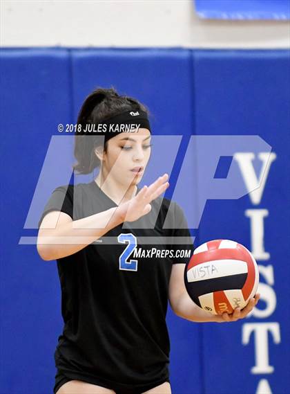 Thumbnail 2 in Foothill vs Sierra Vista photogallery.
