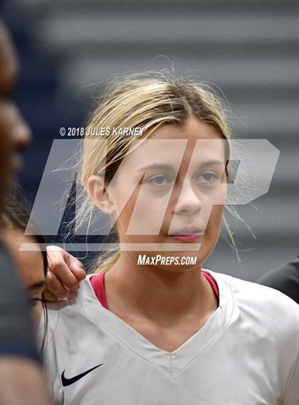 Thumbnail 3 in Foothill vs Sierra Vista photogallery.