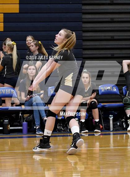 Thumbnail 3 in Foothill vs Sierra Vista photogallery.