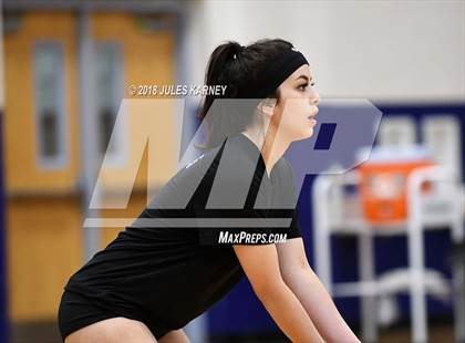 Thumbnail 2 in Foothill vs Sierra Vista photogallery.