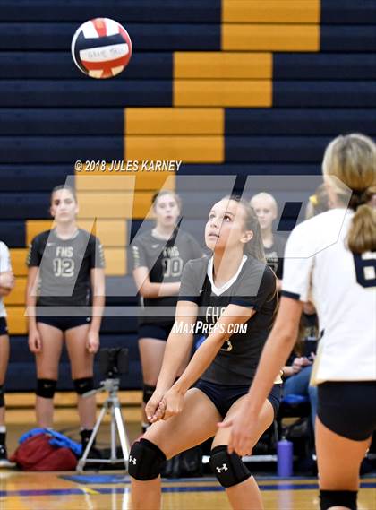 Thumbnail 2 in Foothill vs Sierra Vista photogallery.