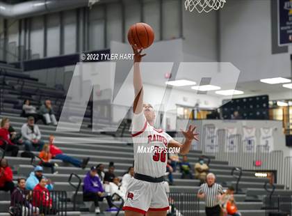 Thumbnail 3 in Columbus East vs. Bolingbrook (Sneakers for Santa Shootout) photogallery.