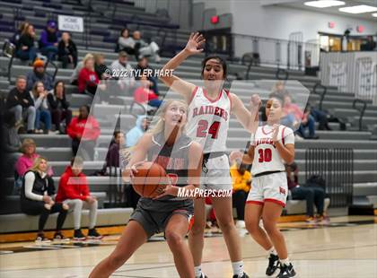 Thumbnail 1 in Columbus East vs. Bolingbrook (Sneakers for Santa Shootout) photogallery.