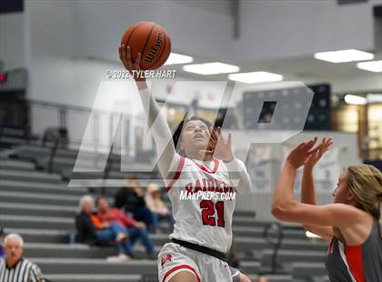 Thumbnail 1 in Columbus East vs. Bolingbrook (Sneakers for Santa Shootout) photogallery.