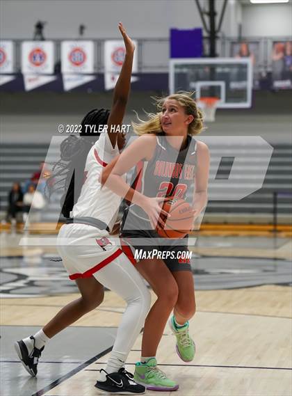 Thumbnail 1 in Columbus East vs. Bolingbrook (Sneakers for Santa Shootout) photogallery.