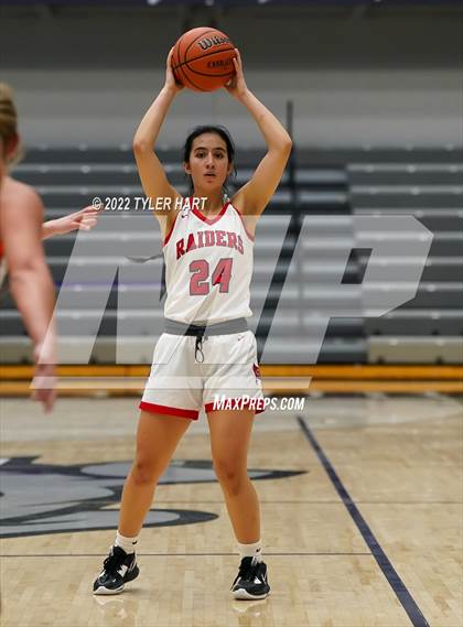 Thumbnail 1 in Columbus East vs. Bolingbrook (Sneakers for Santa Shootout) photogallery.
