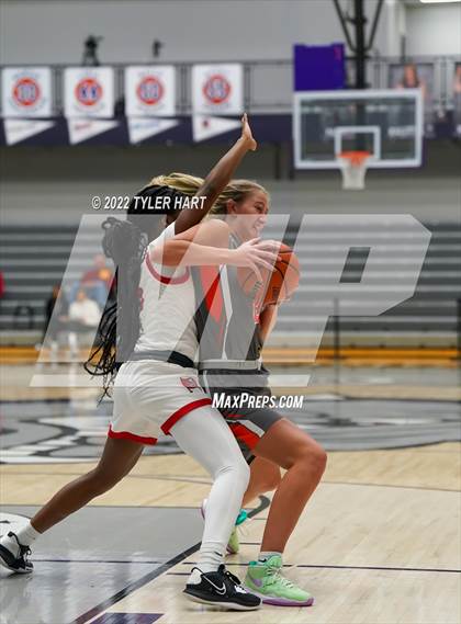 Thumbnail 3 in Columbus East vs. Bolingbrook (Sneakers for Santa Shootout) photogallery.