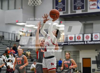 Thumbnail 1 in Columbus East vs. Bolingbrook (Sneakers for Santa Shootout) photogallery.