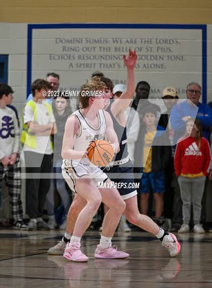 Thumbnail 2 in Marist @ St. Pius X Catholic photogallery.