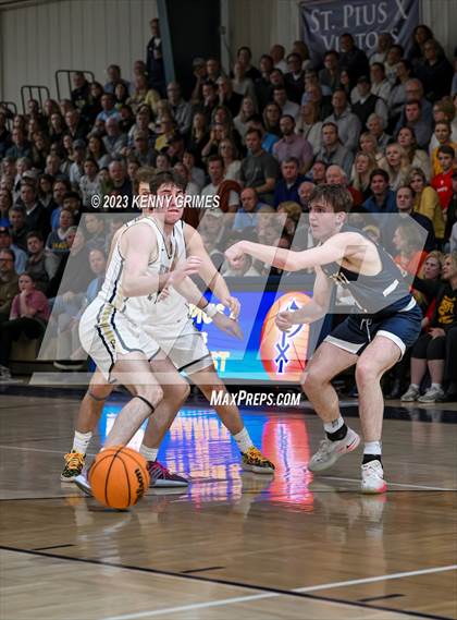 Thumbnail 3 in Marist @ St. Pius X Catholic photogallery.