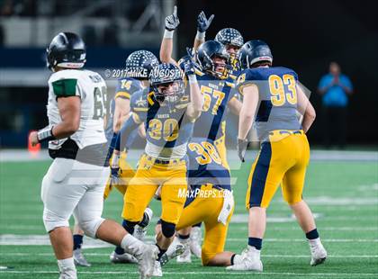 Thumbnail 1 in Lake Ridge vs. Highland Park (UIL 5A DI Quarterfinal Playoff) photogallery.