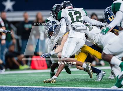 Thumbnail 2 in Lake Ridge vs. Highland Park (UIL 5A DI Quarterfinal Playoff) photogallery.