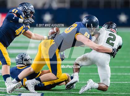 Thumbnail 2 in Lake Ridge vs. Highland Park (UIL 5A DI Quarterfinal Playoff) photogallery.