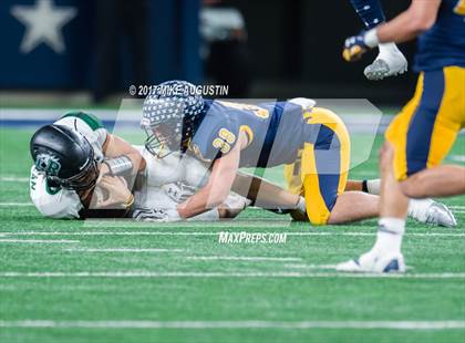 Thumbnail 3 in Lake Ridge vs. Highland Park (UIL 5A DI Quarterfinal Playoff) photogallery.